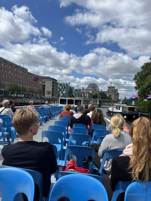 berlin-9.jpg berlin-9.jpg