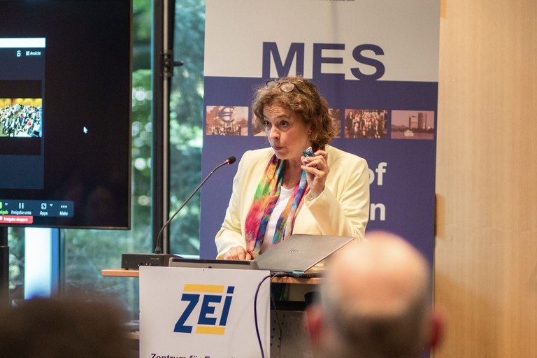 53-MES-Abschied-53.jpg 53-MES-Abschied-53.jpg